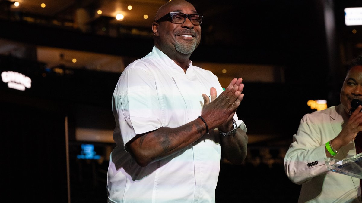 Giving Kitchen Returns Forkside Seats Dinner at State Farm Arena