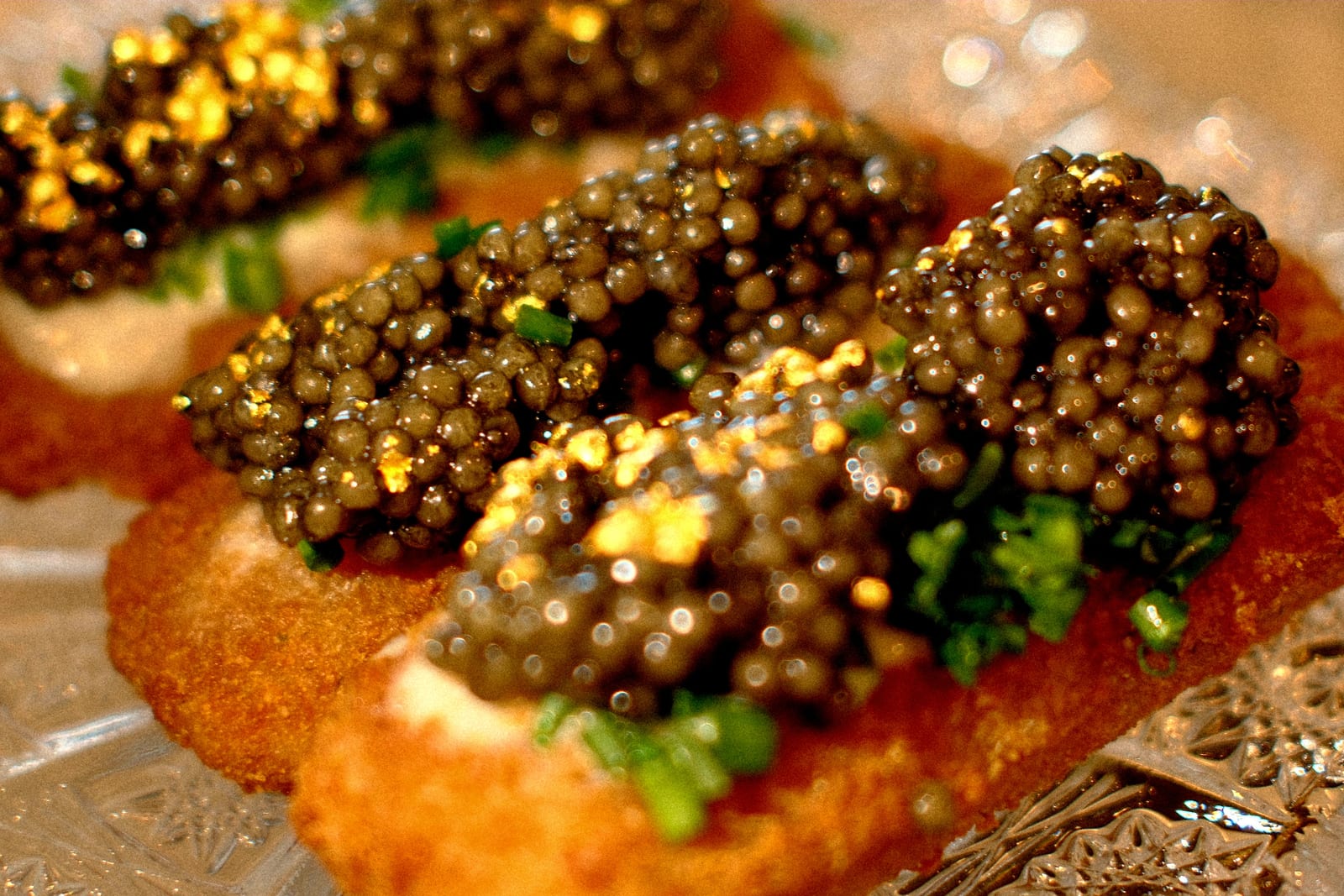 Gourmet Chariot Debuts Caviar-Topped Mozzarella Stick