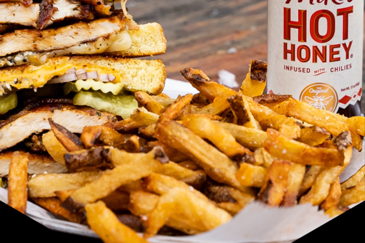 Hunt Brothers® Pizza and Mike's Hot Honey® Team Up to Hot Honey Ultimate Pepperoni Limited-Time Pizza in Participating Locations Across Select States