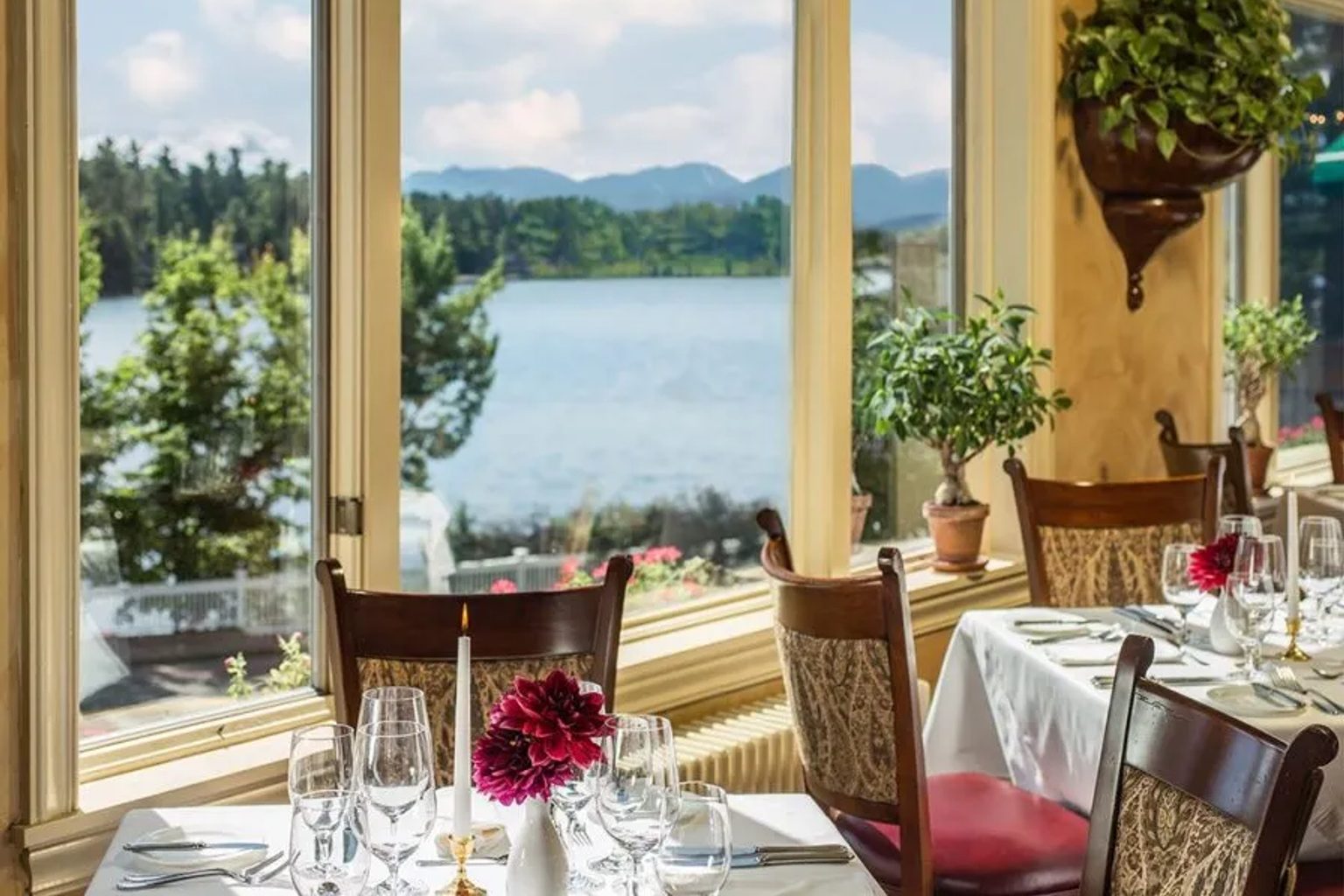 Mirror Lake Inn's The View Earns 19th Consecutive AAA Four Diamond