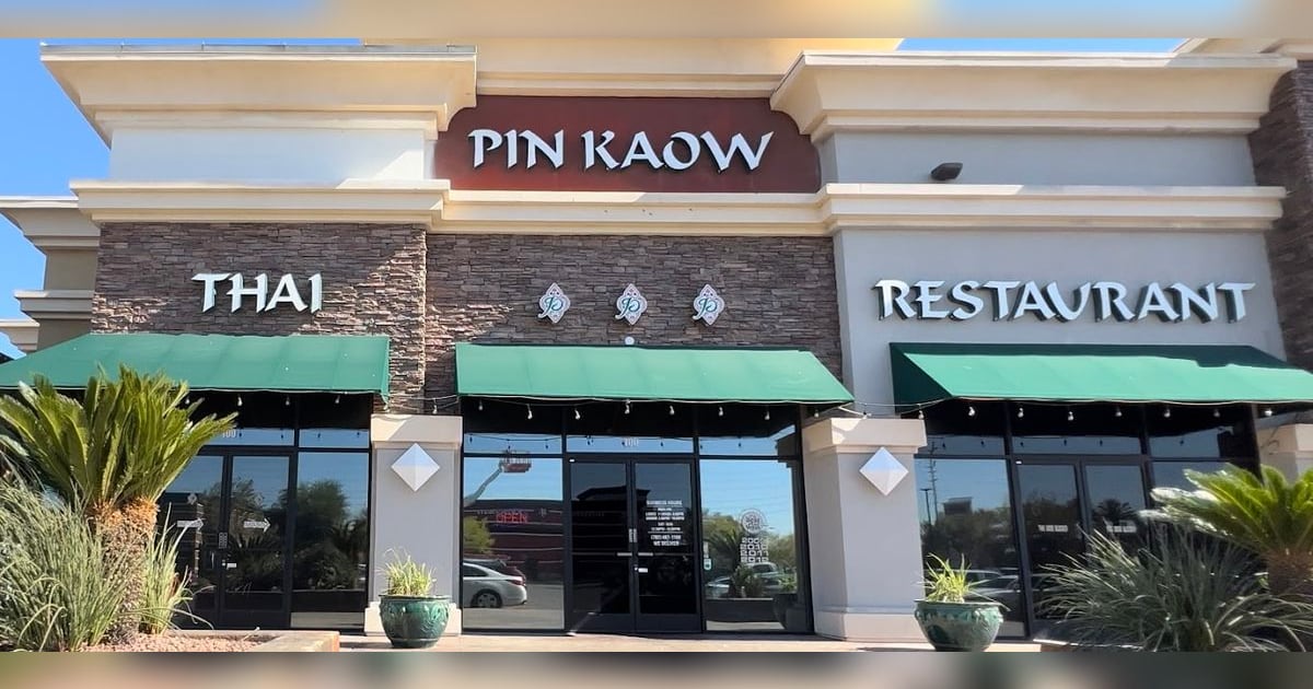 Pin Kaow Thai Launches Weekday Happy Hour Through October