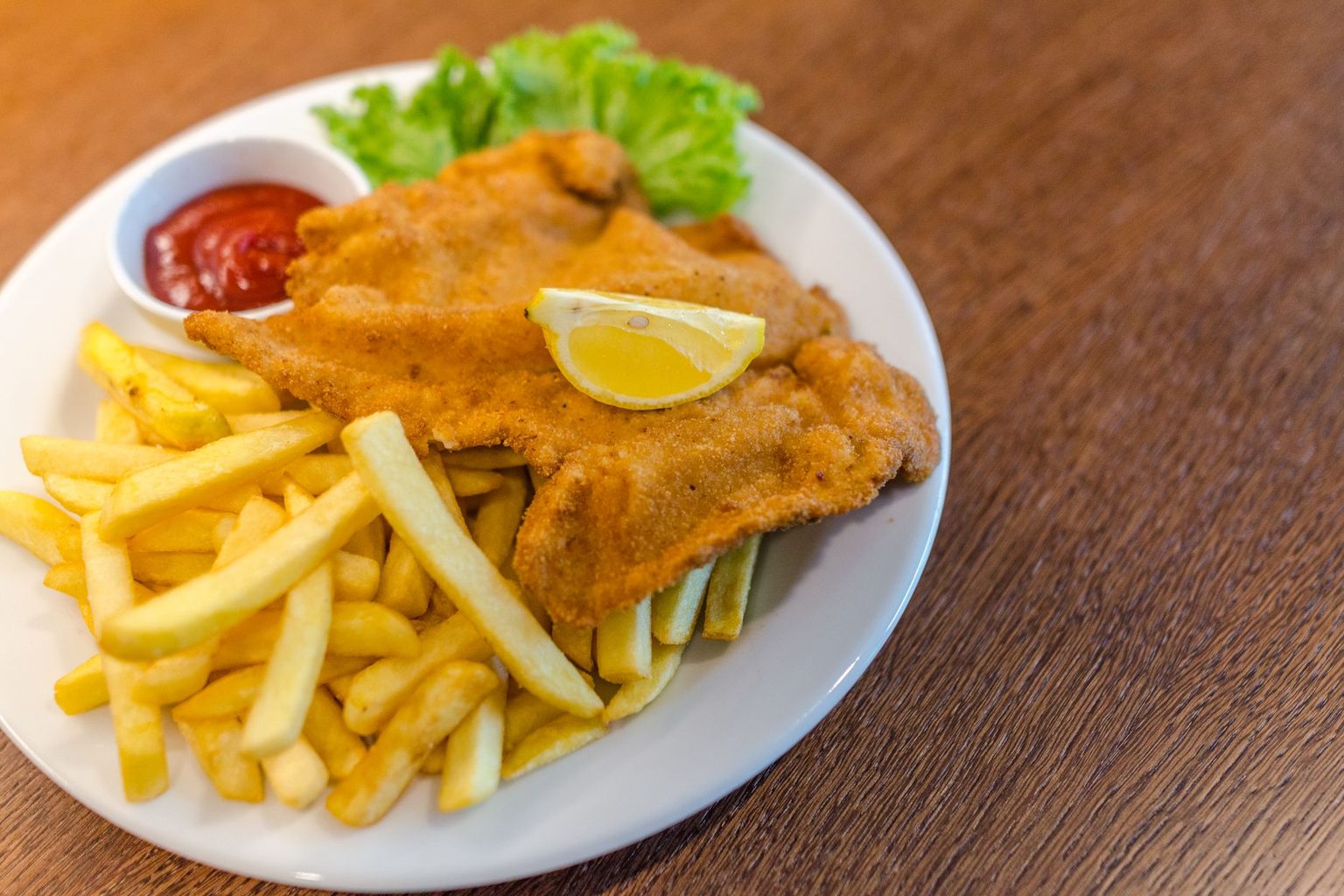 Wienerschnitzel Opens First-Ever Military Base Restaurant, Accelerating Non-Traditional Franchise Expansion
